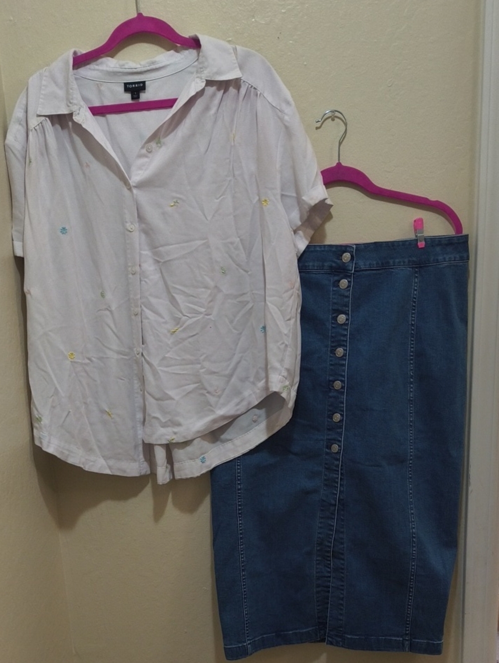 Denim Button-Front Midi Skirt And White Blouse